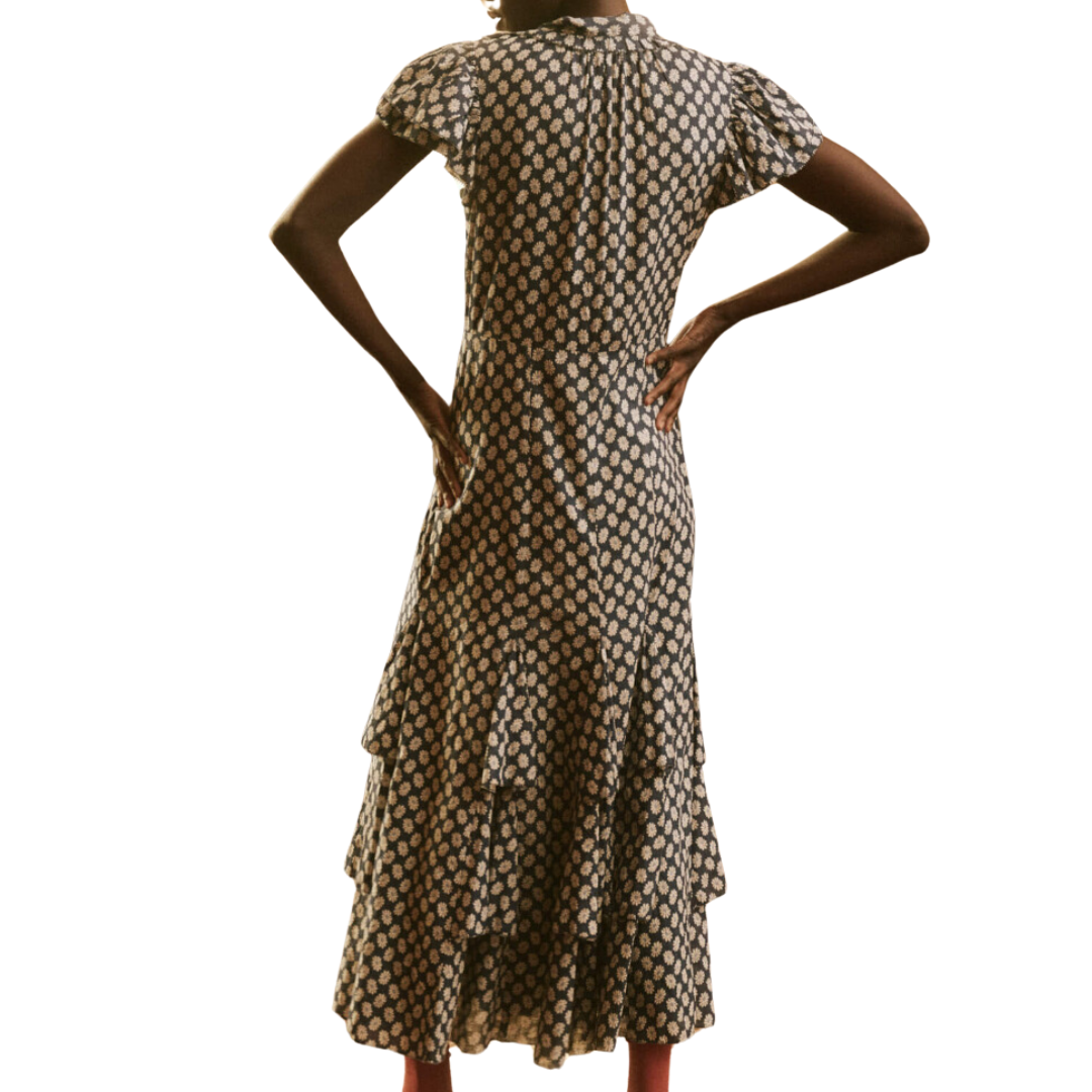 The Curtsy Dress in Mini Evening Daisy