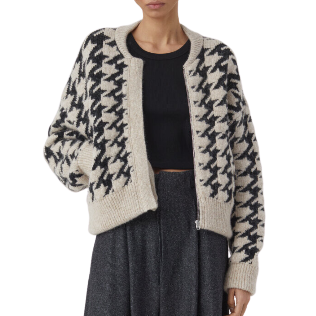 Jacquard Cardigan in Black
