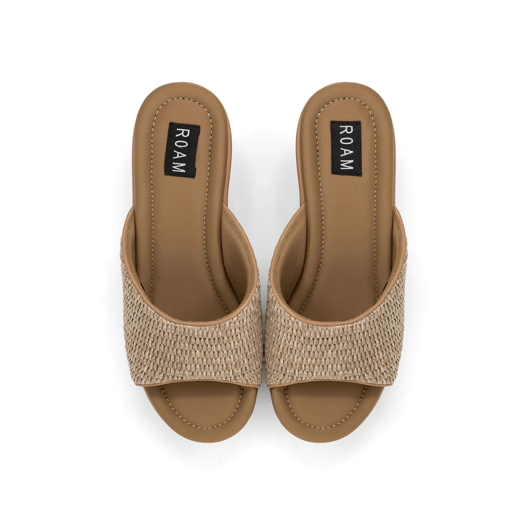 Raffia Scoop Mid Strata Platform Wedge in Natural