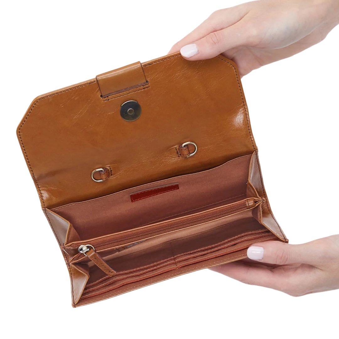Romy Wallet Crossbody in Truffle