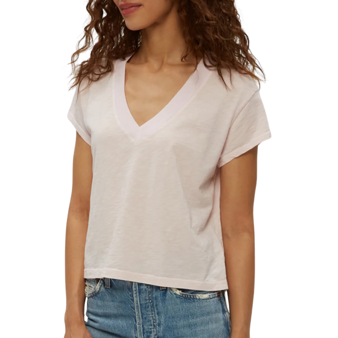 Harlan Cropped V-Neck Tee in Lychee