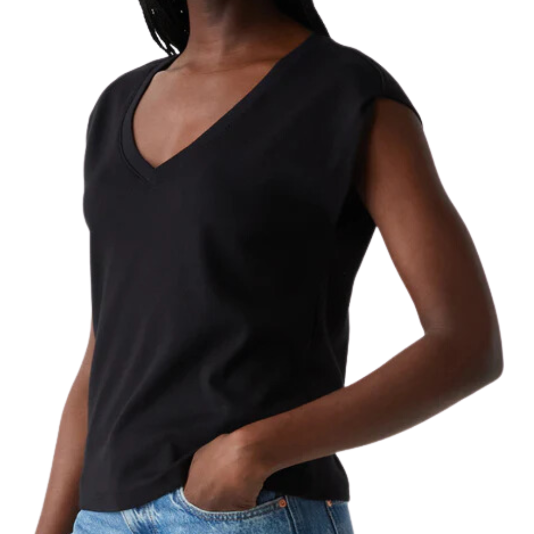 Tati Power Shoulder Top in Black