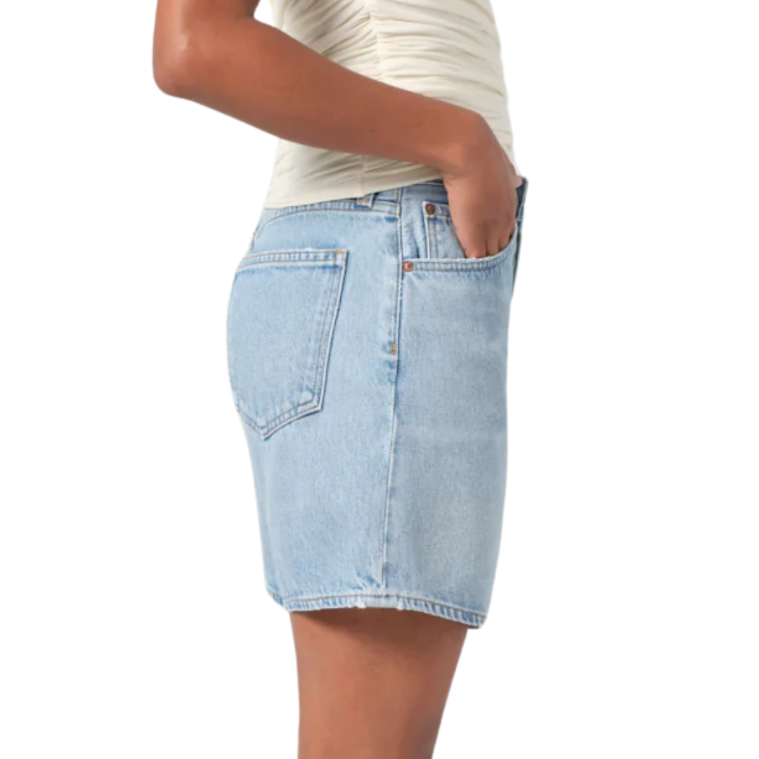 Dame Short in Coax