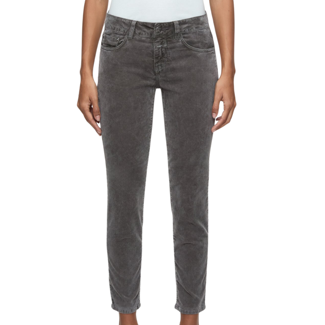 Baker in Heritage Grey