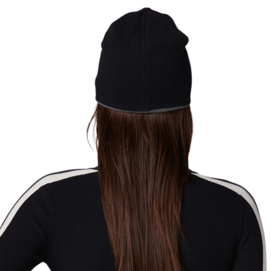 Snow Reversible Beanie in Black