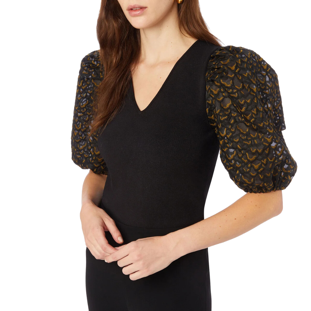 Ulisa Top in Plume Emb