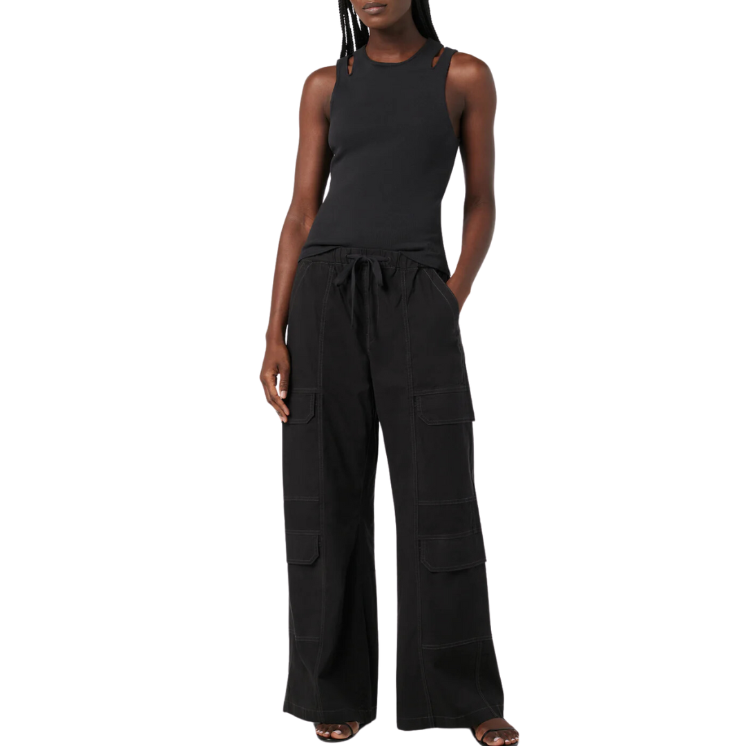 Drawstring Parachute Wide Leg Cargo Pant in Black