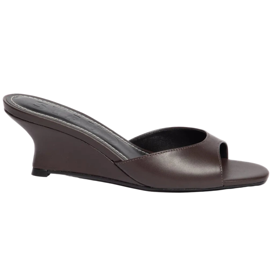 BRIGITTE WEDGE