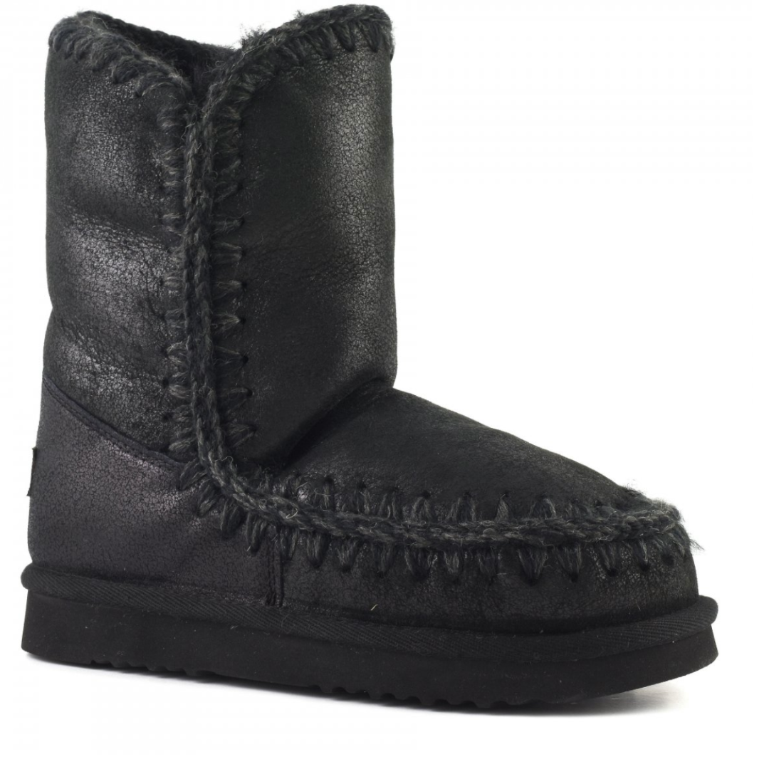 Eskimo 24 in Cracked Black