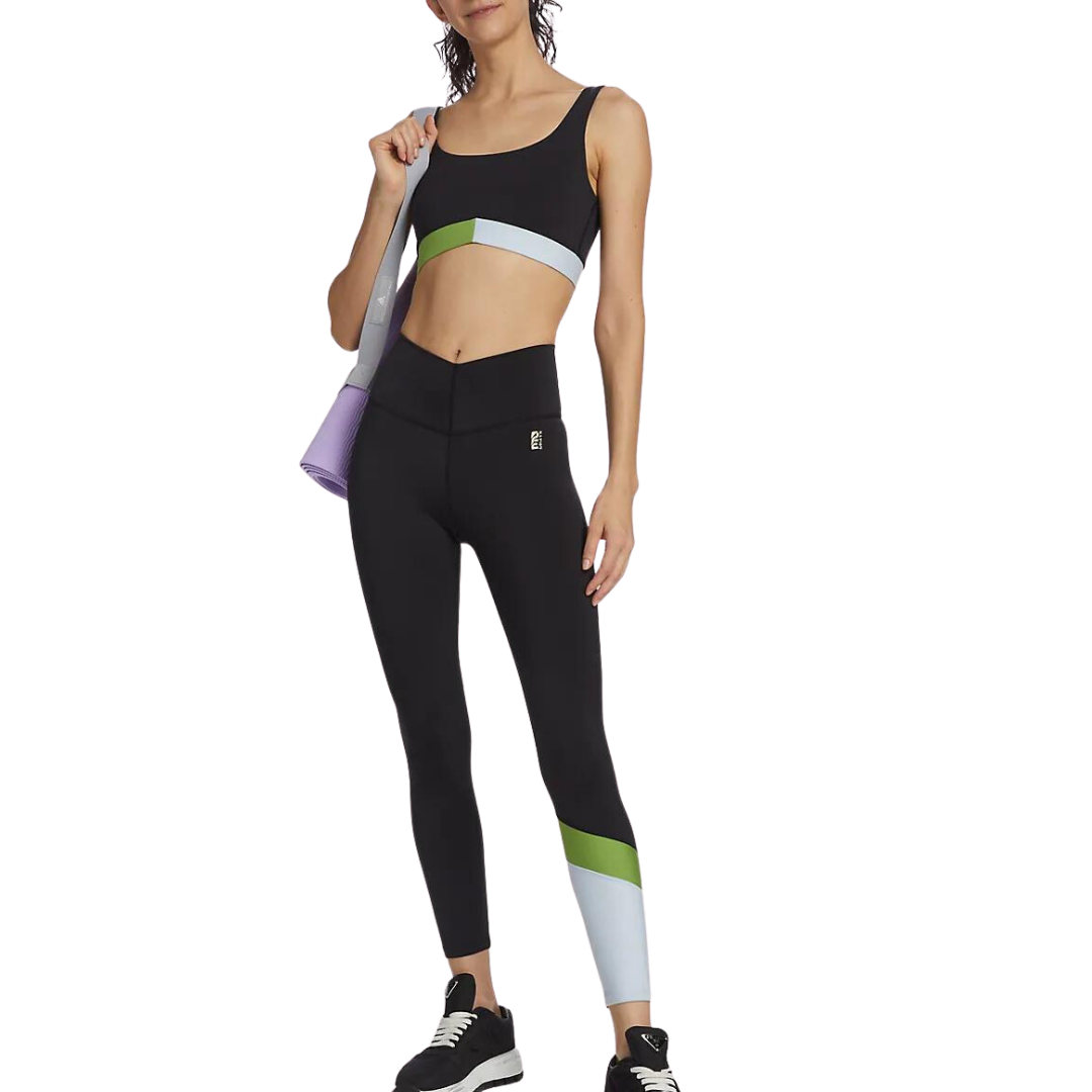 Sprint Time Sports Bra in Black