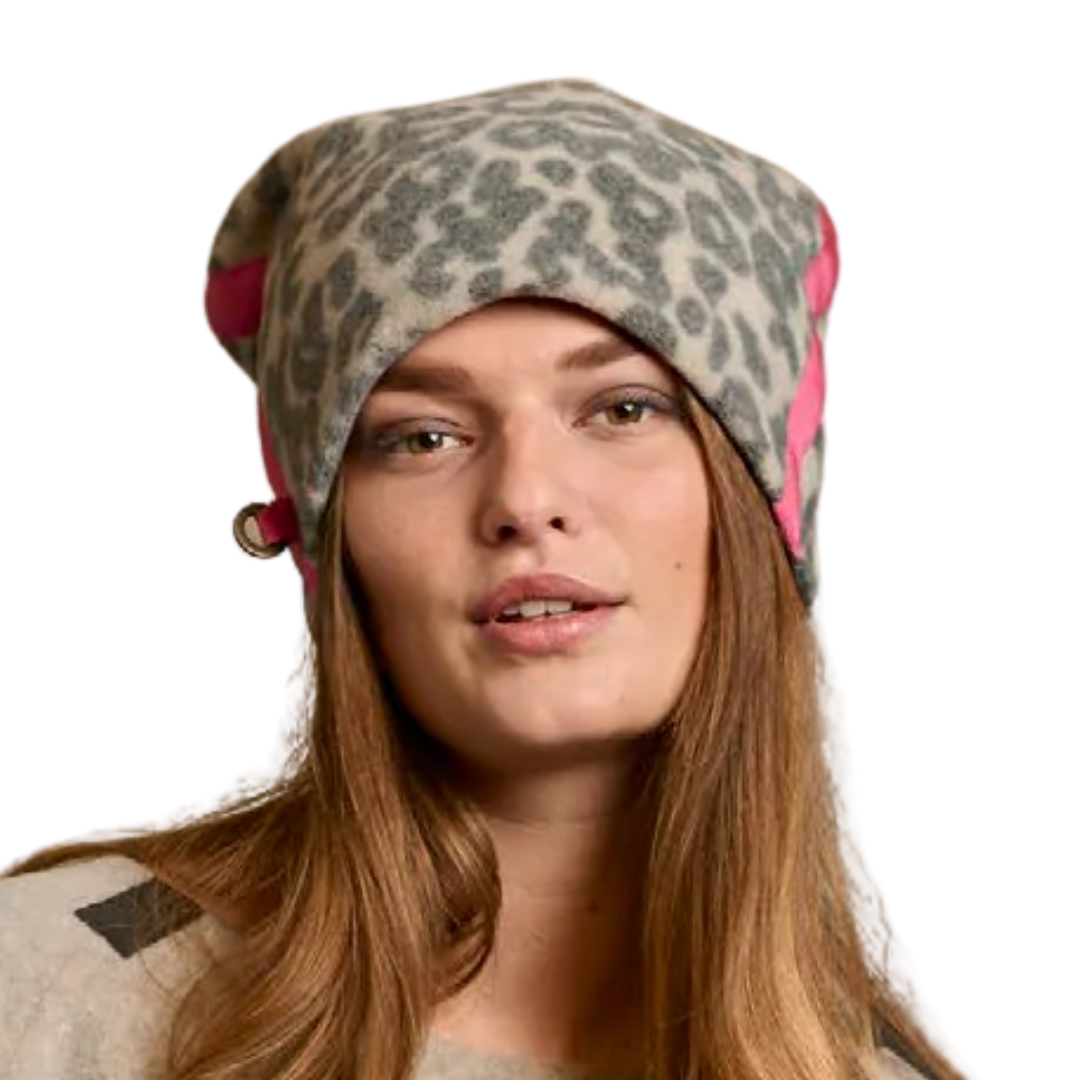 Double Folded Hat in in Leopard Pink
