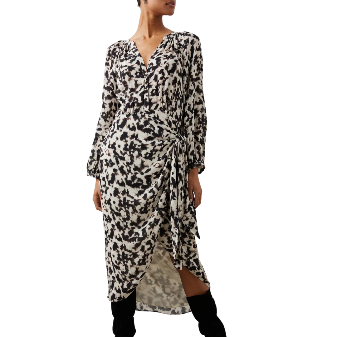 Tyra Dress in Blurred Cheetah