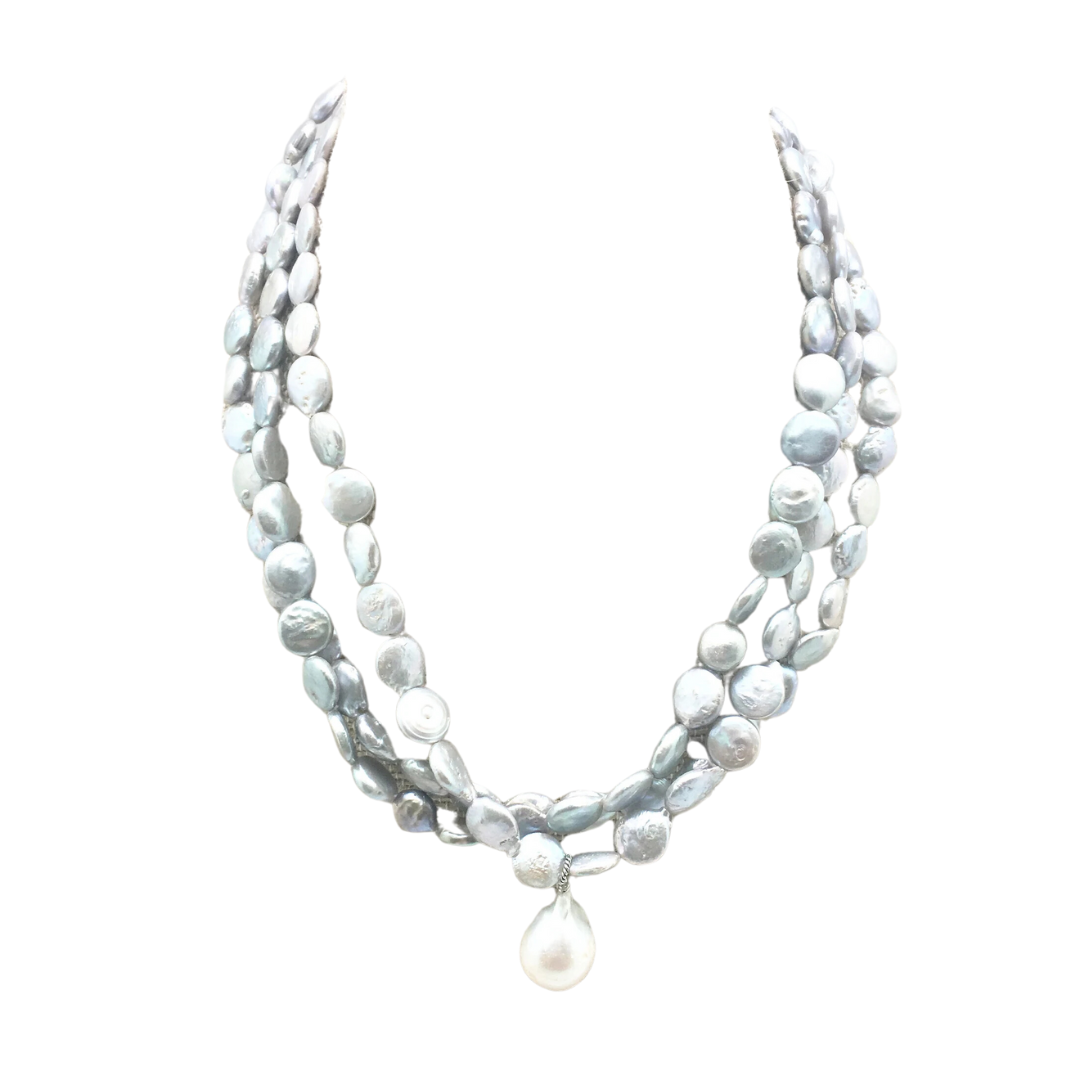 Karin Necklace in Light Grey Pearl