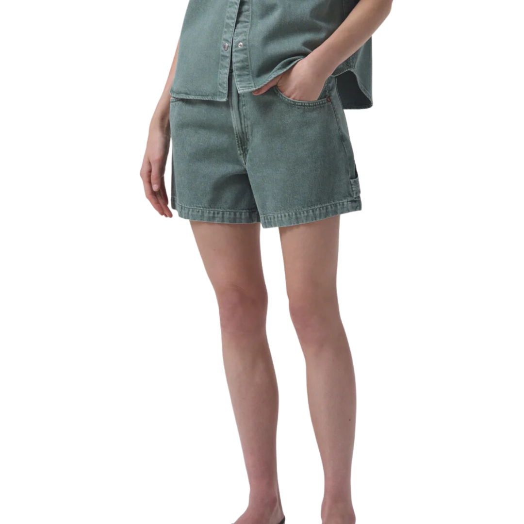 Magda Short in Salamander