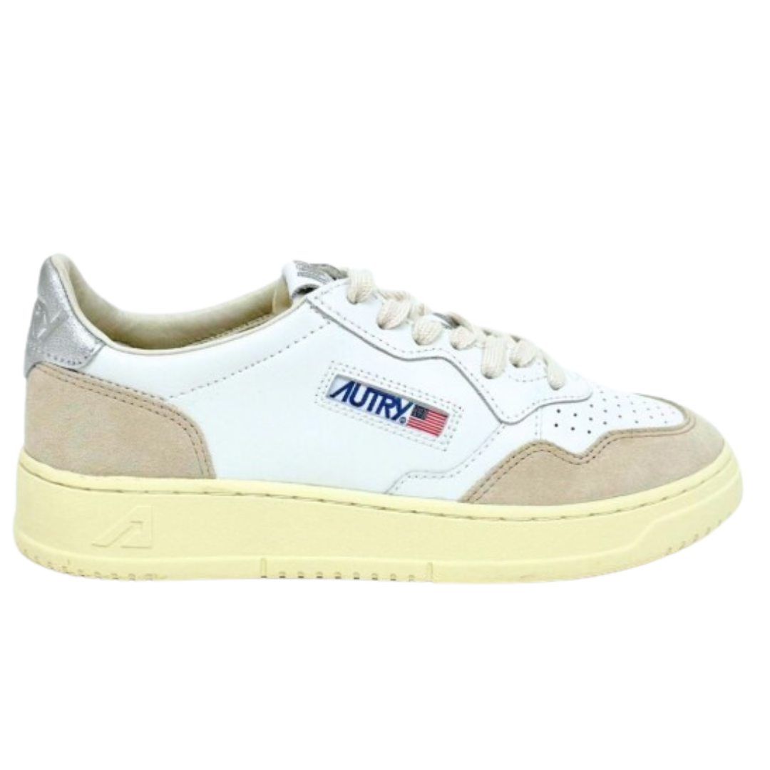 Medalist Low Sneakers in White and Beige
