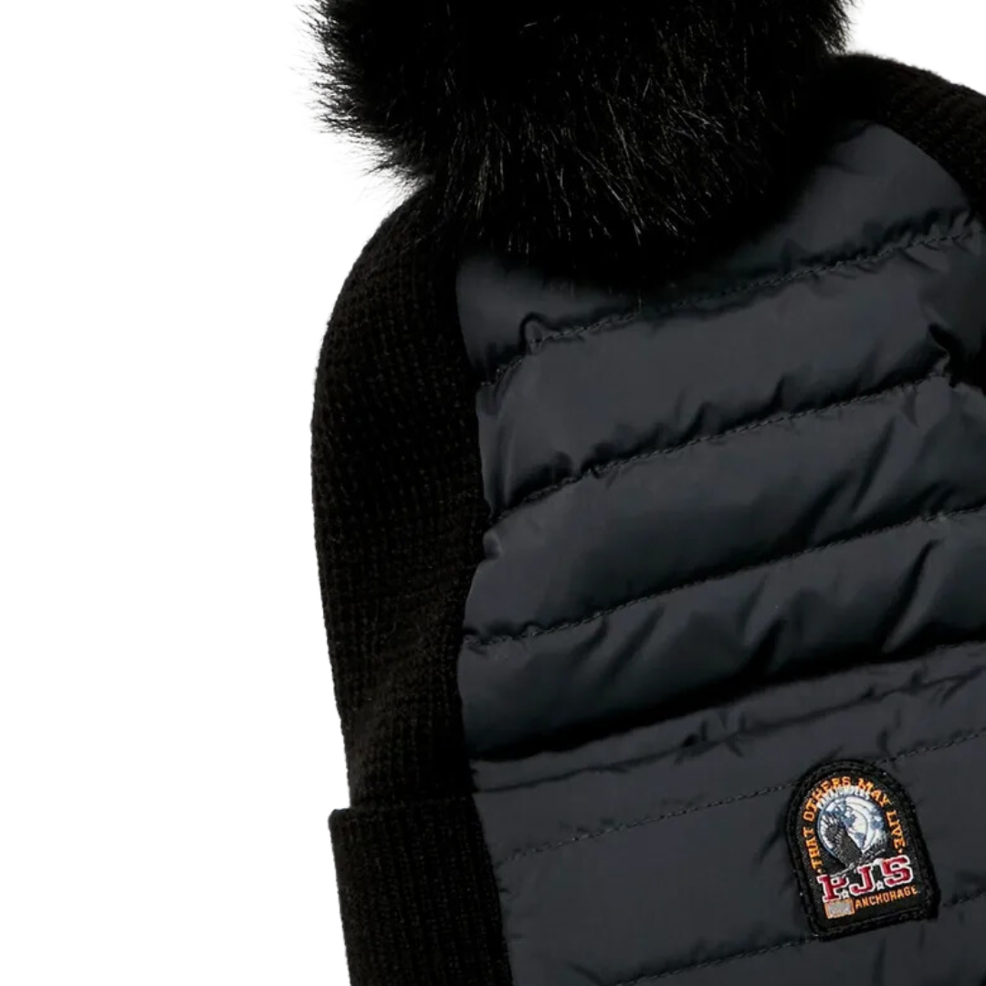 Puffer Hat in Black