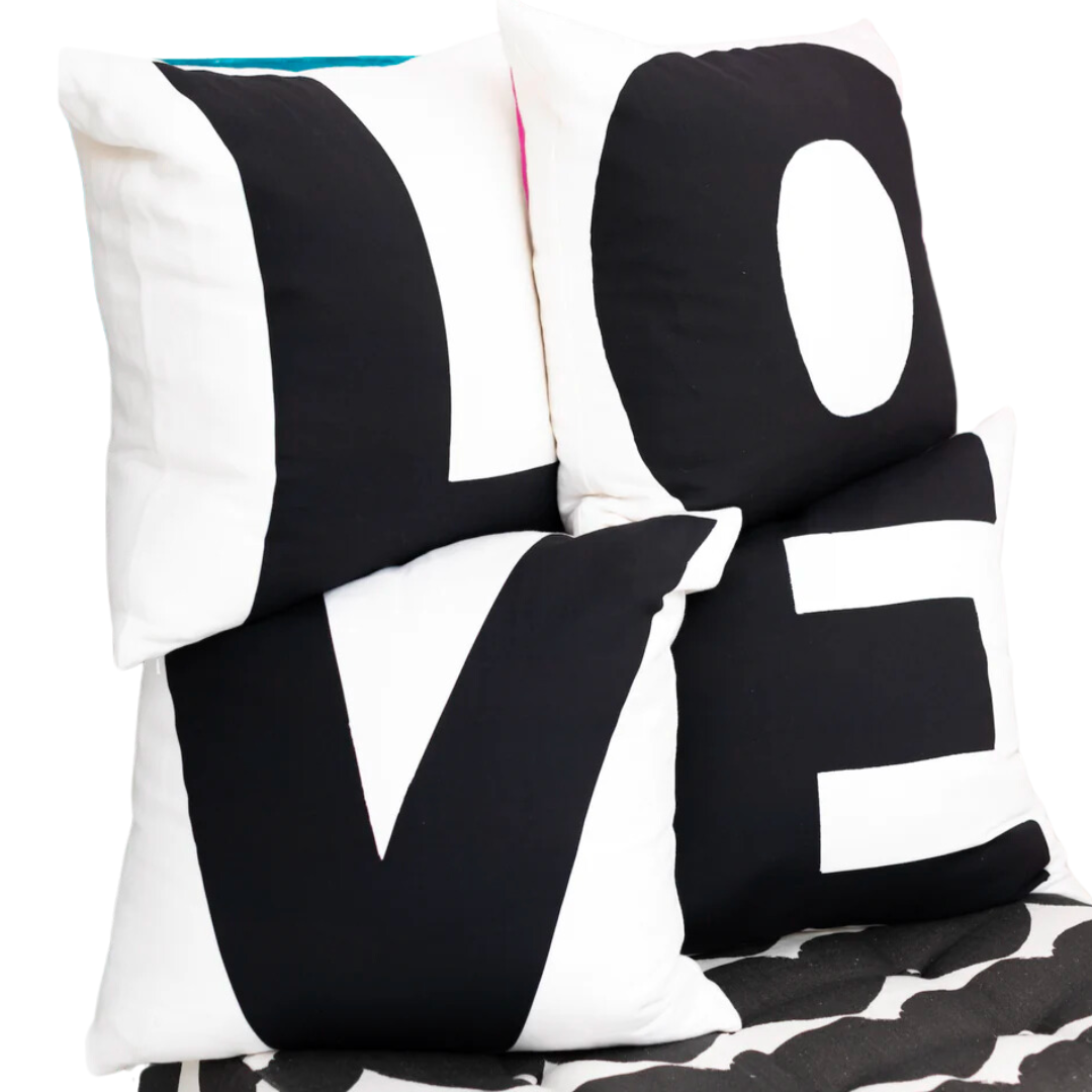 Love Pillow Set in Black/White
