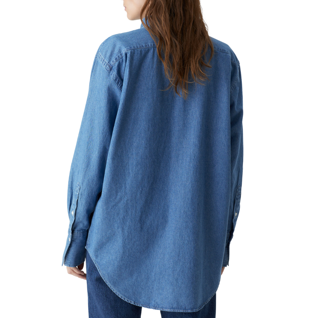 Button Down Shirt in Light Blue