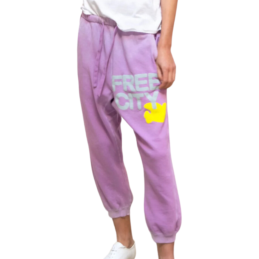 Freecitylarge Sunfades Pocket Sweatpant in Pinkmilk