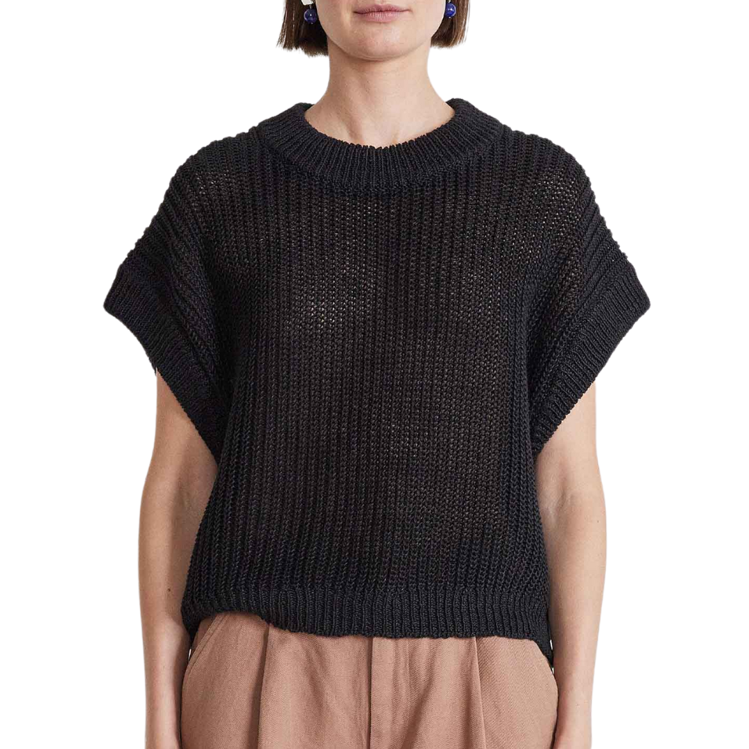 Olivia Linen Vest in Black