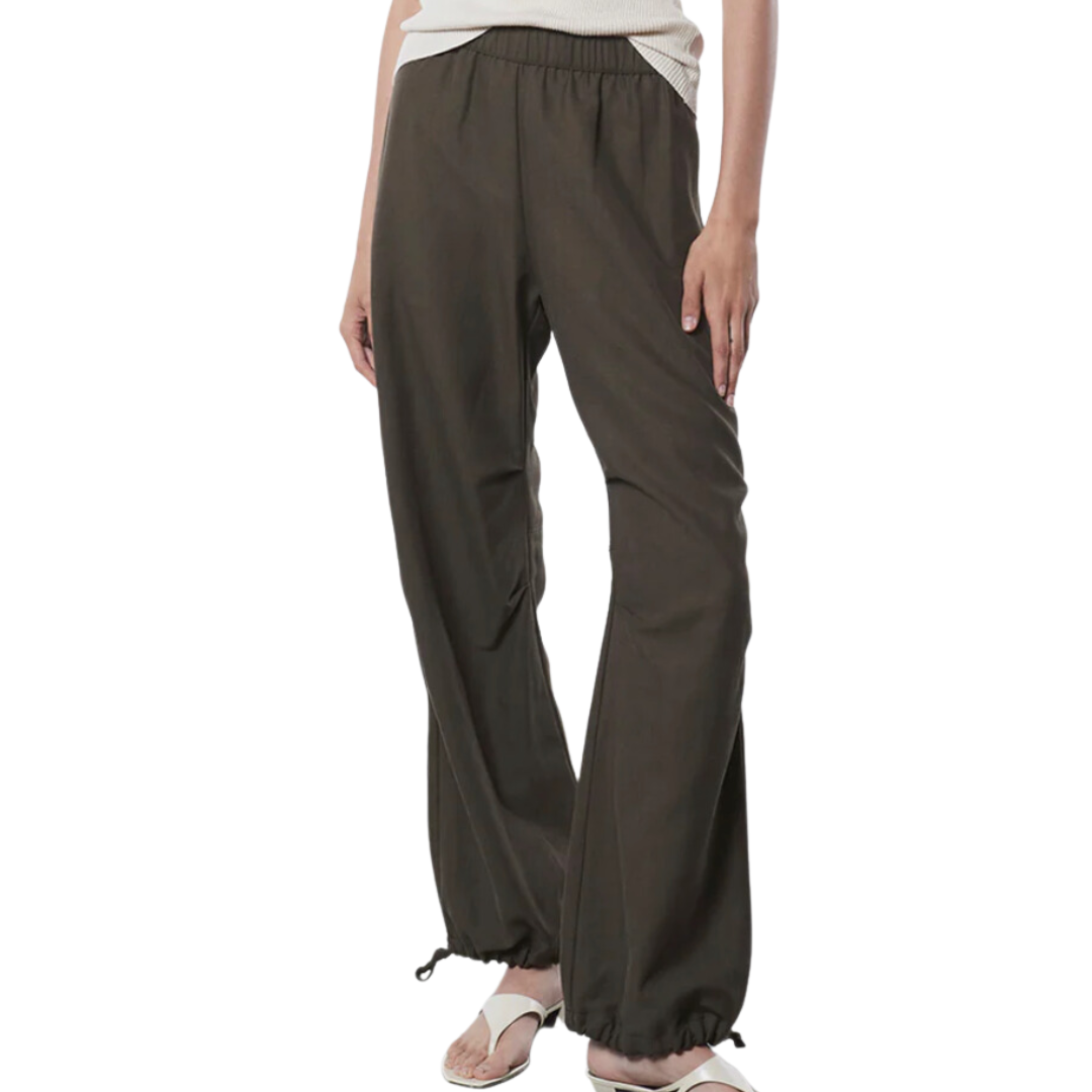 Twill Flight Pant in Military