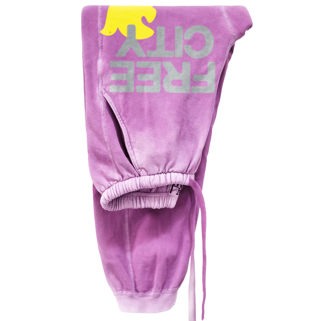 Freecitylarge Sunfades Pocket Sweatpant in Pinkmilk