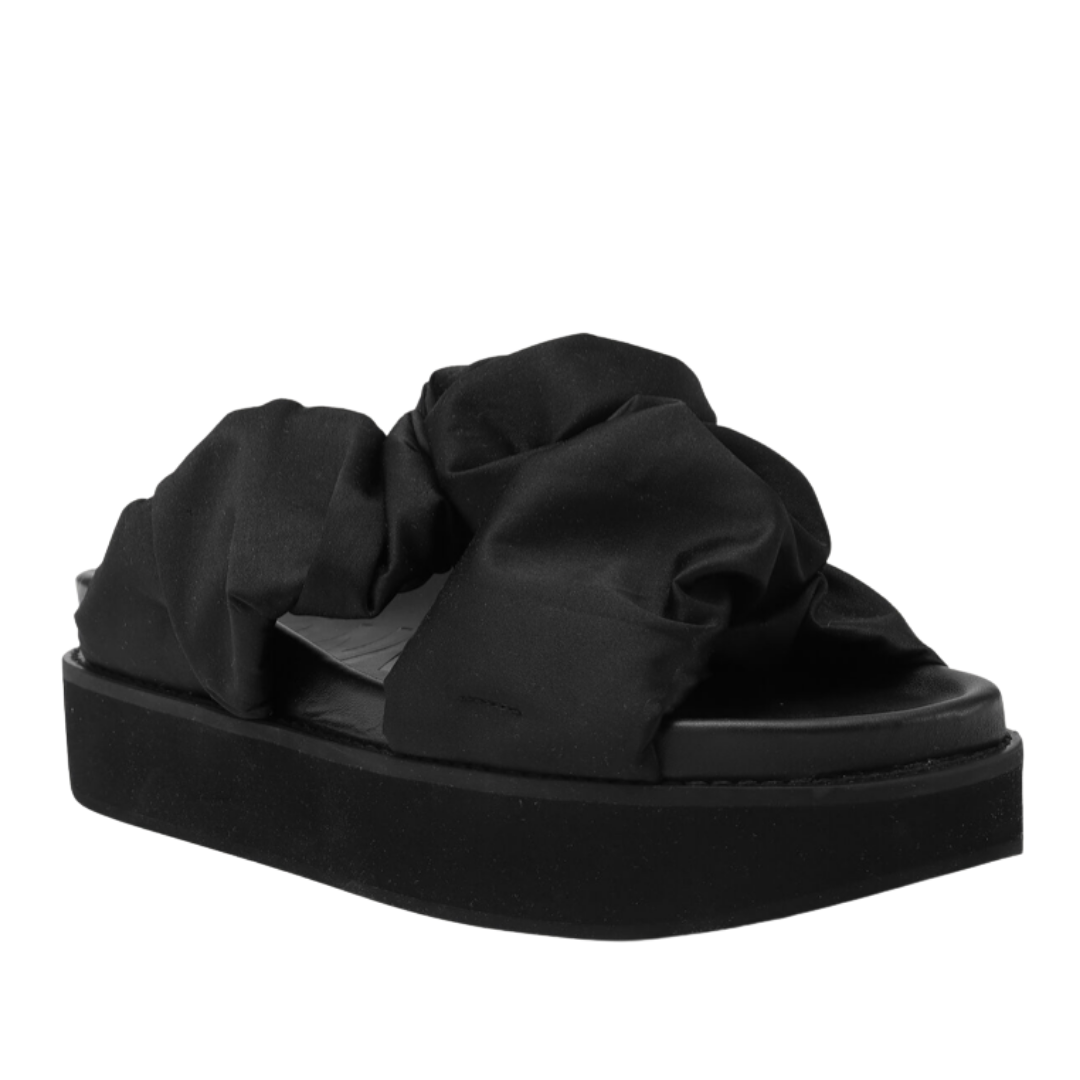 Low Flatform Ruched Sandals in Black