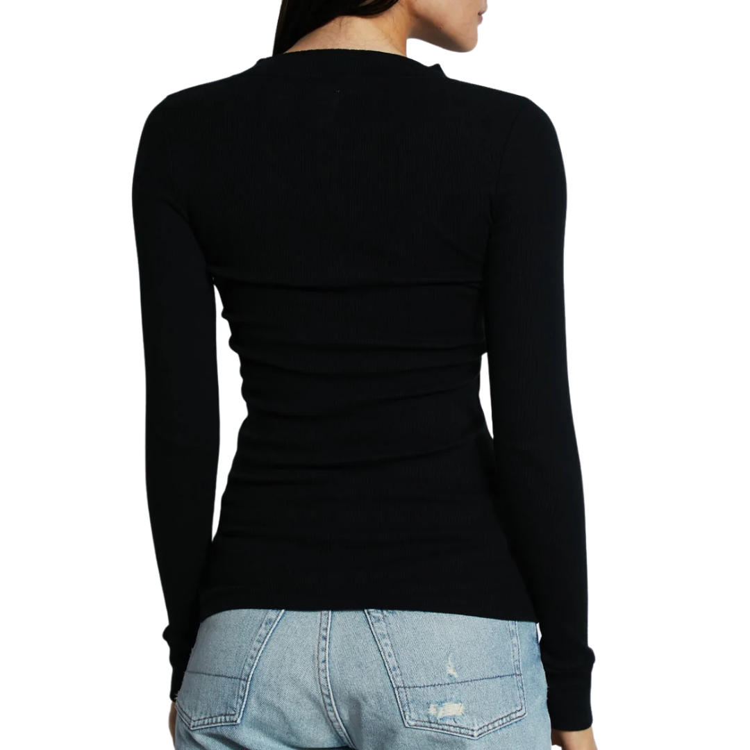 Henri Henley in Black