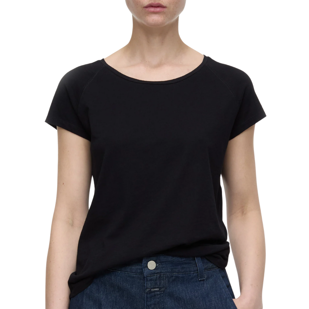 Raglan Shortsleeve Shirt in Black