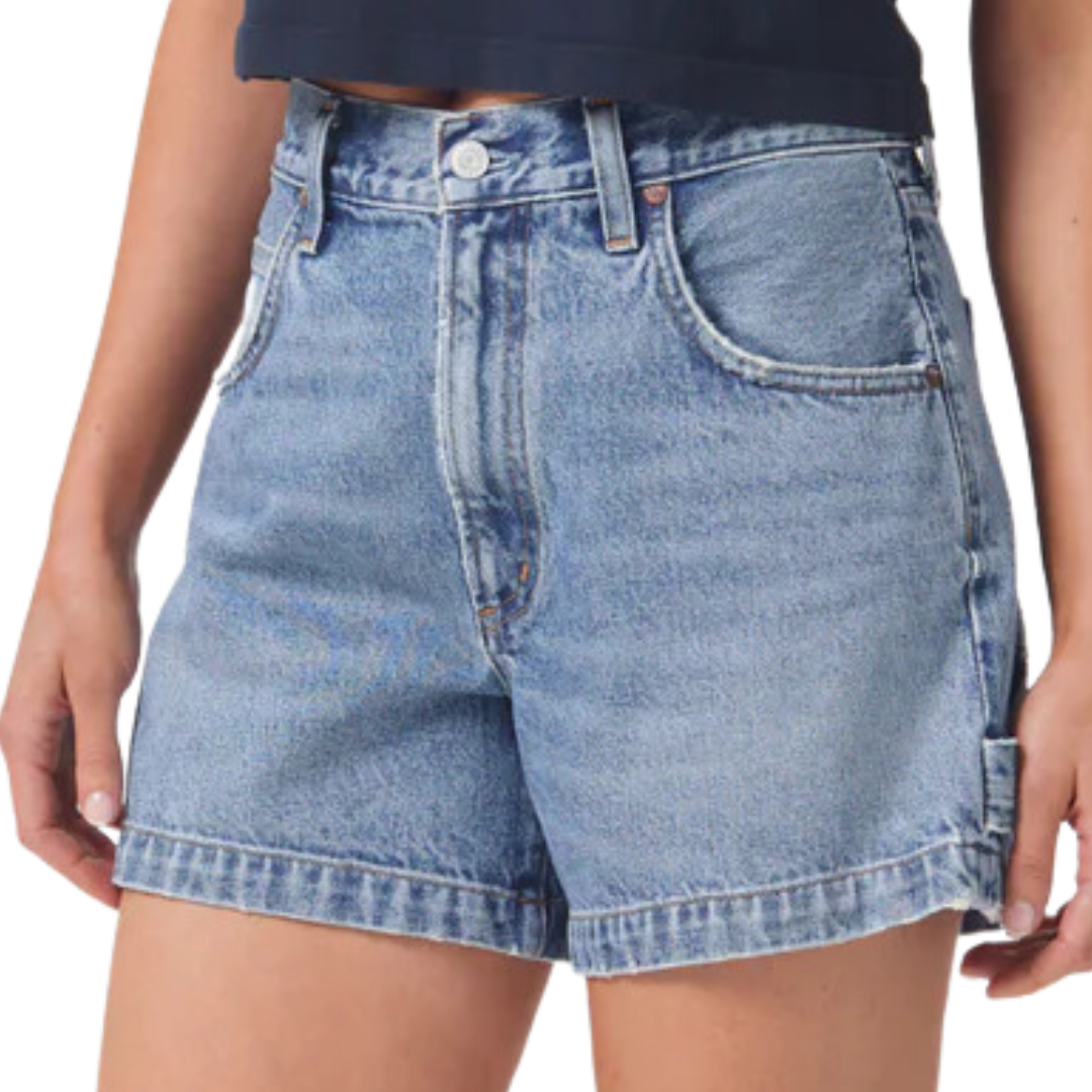 Magda Short in Entrance