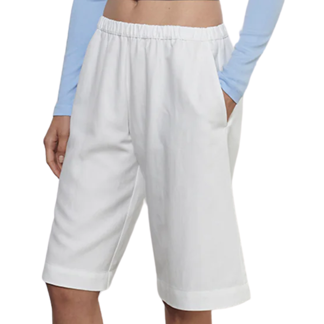 Twill Bermuda Short in Off White