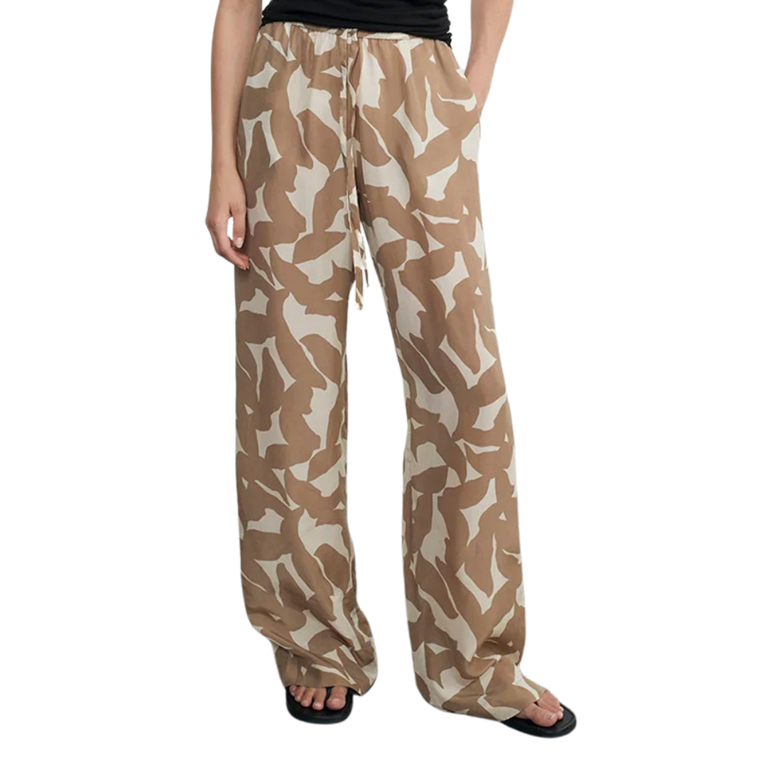 Resort Pant in Floral Camo