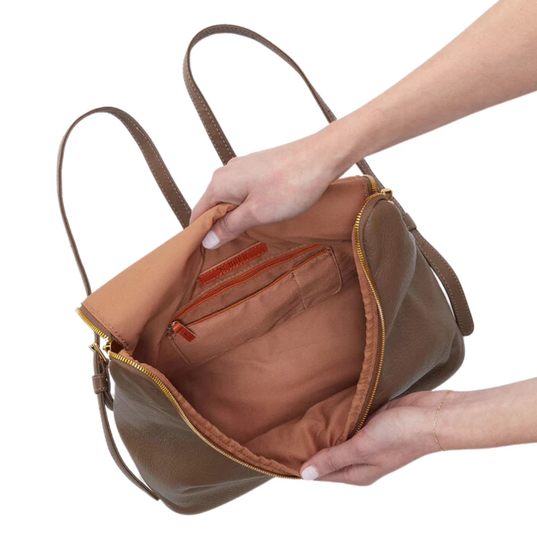 Fern Backpack in Dark Elm