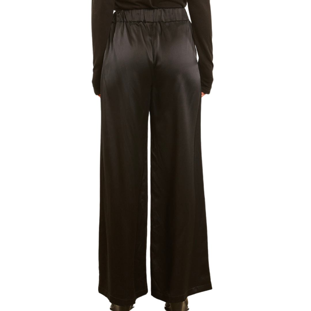 Silk Wide Leg Pintuck Pants in Black