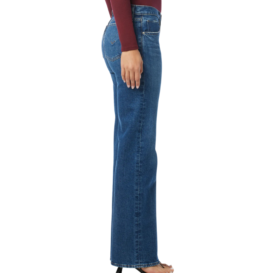 Kelli Low-Rise Straight Jean in Moon Walk