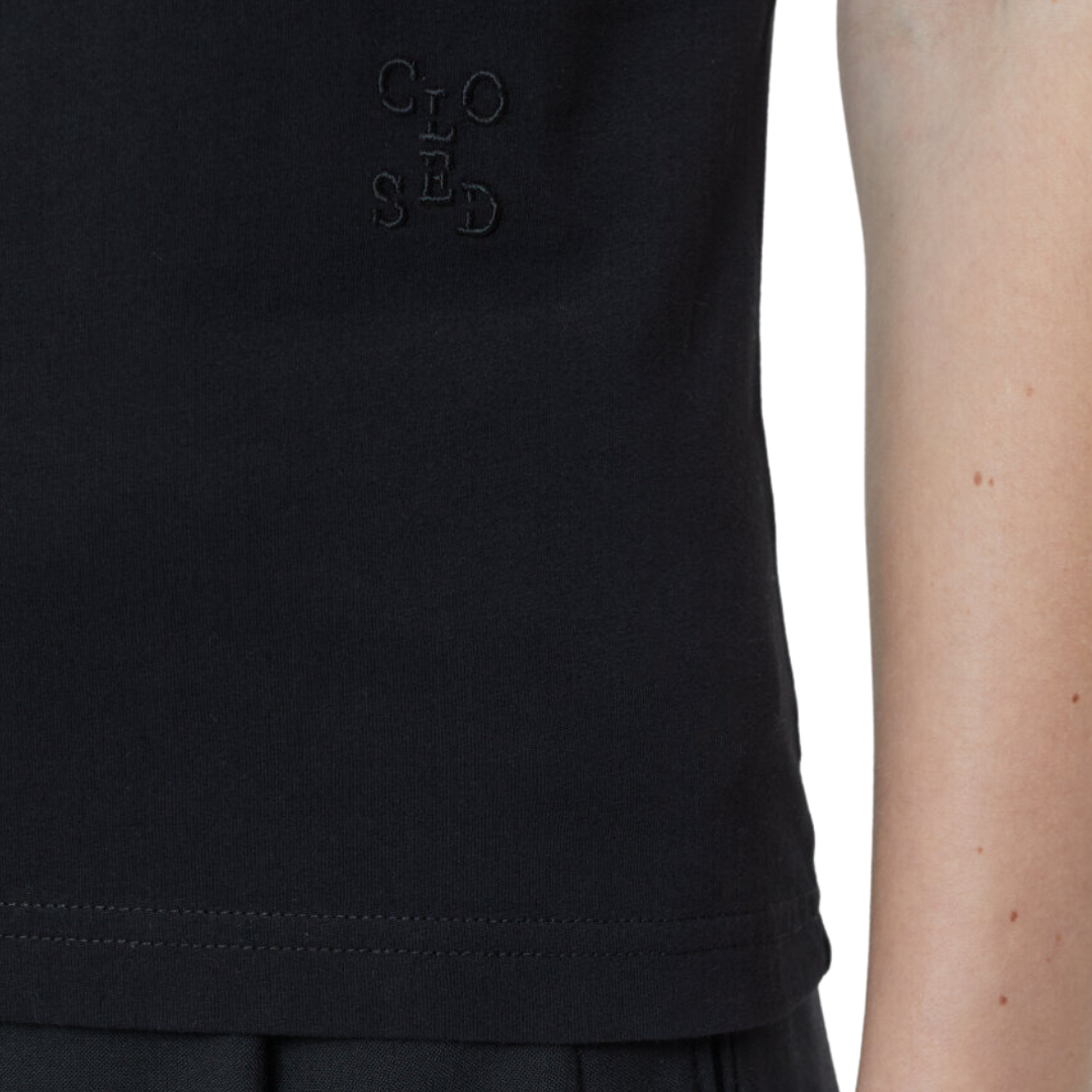 Basic T-Shirt in Black