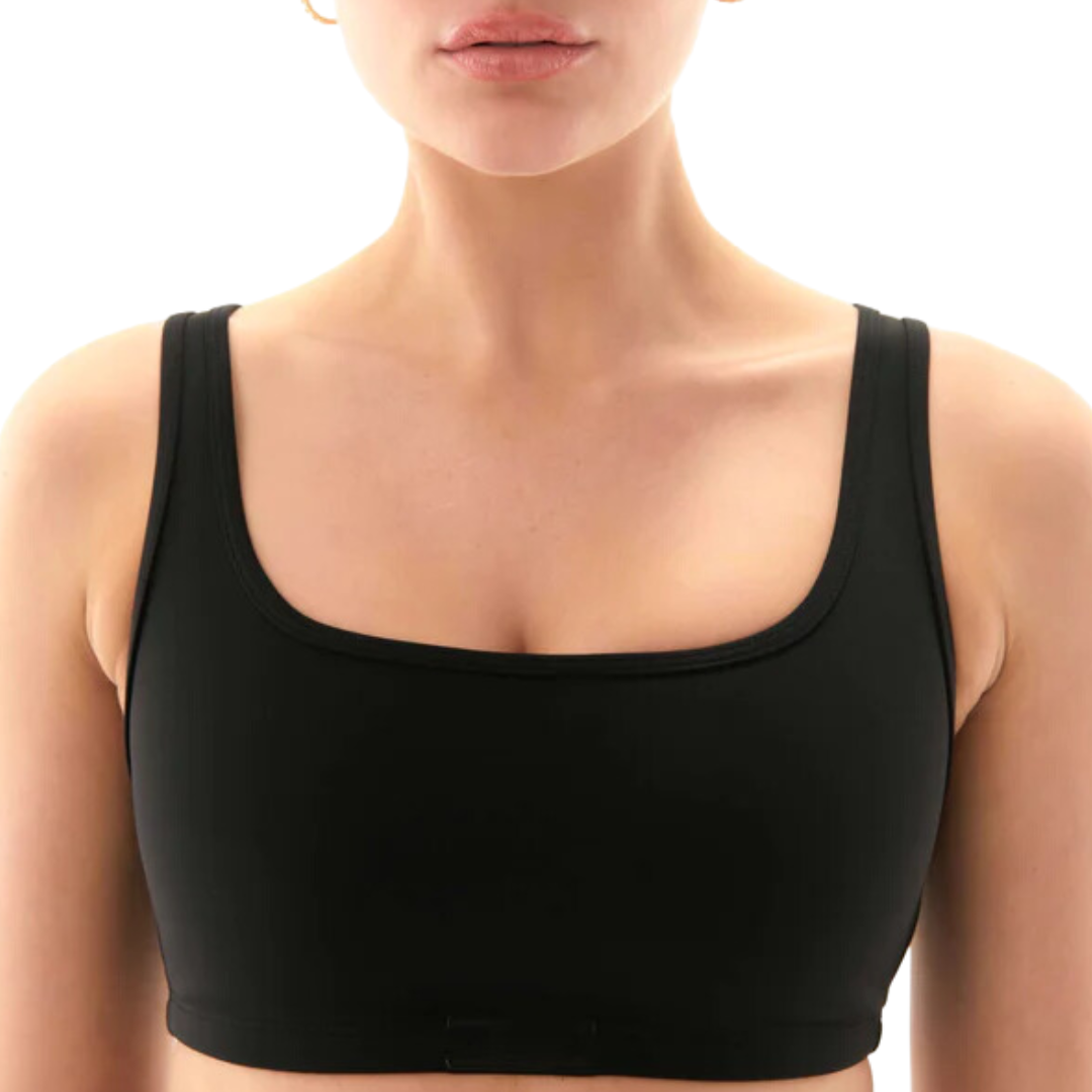 Amplify Sports Bra in Black