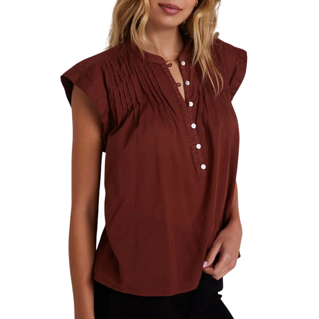 Short Sleeve Pintuck Pullover in Cherry Mahogany
