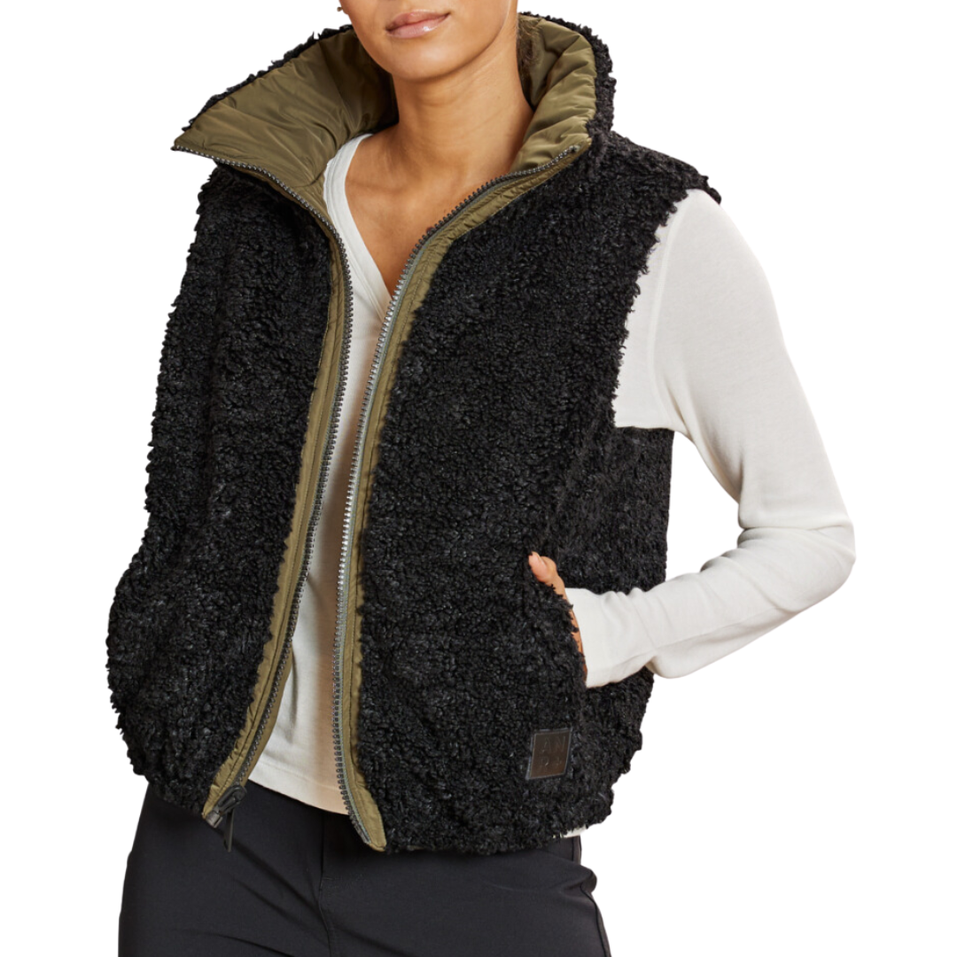 Sonja Reversible Short Vest in Dark Moss