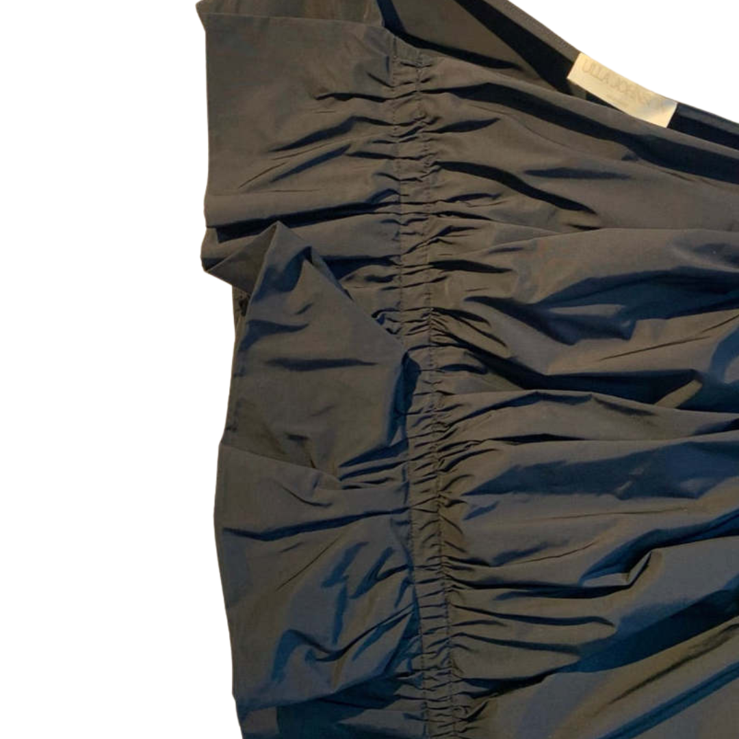 Senta Top in Noir