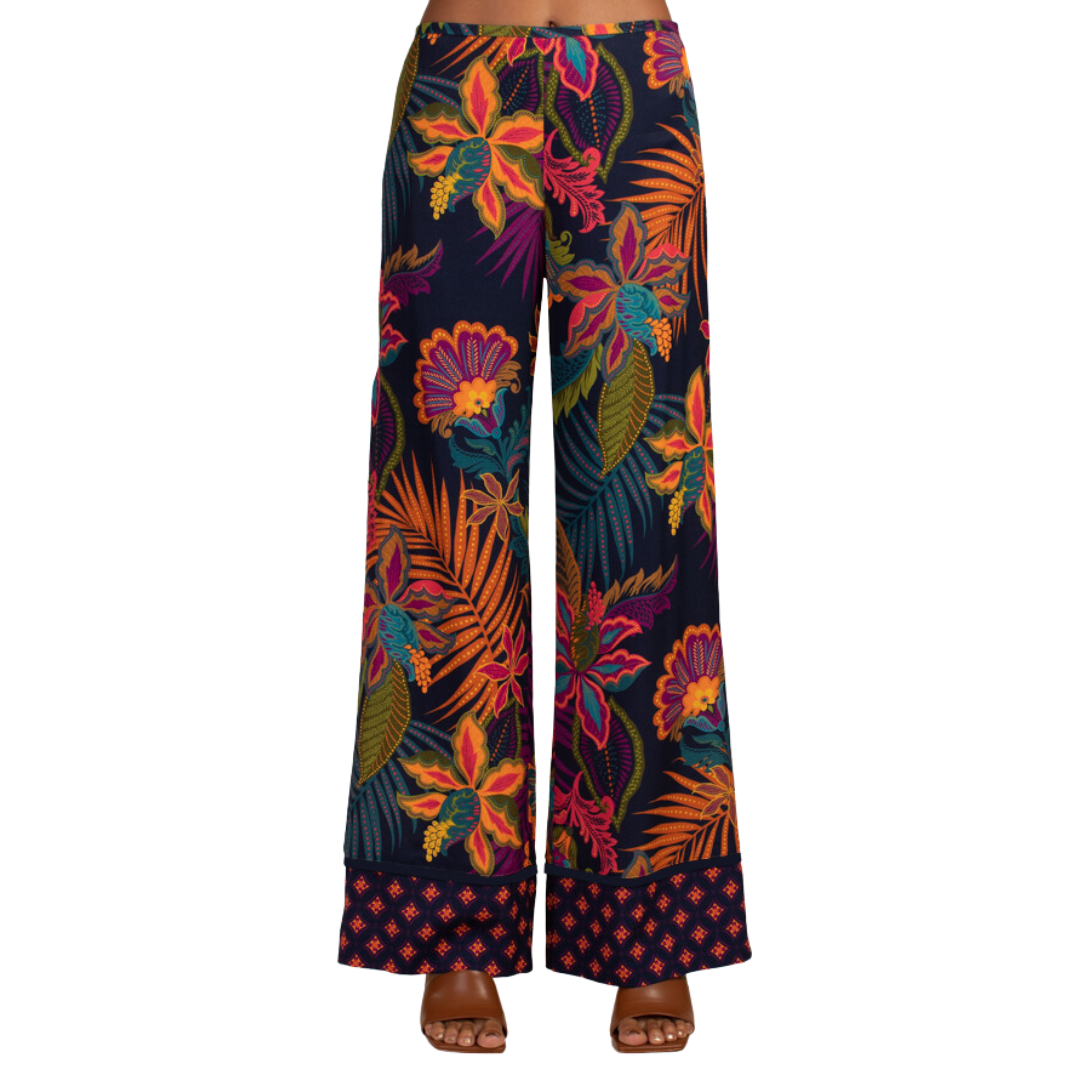 Long Weekend Pant in Multi