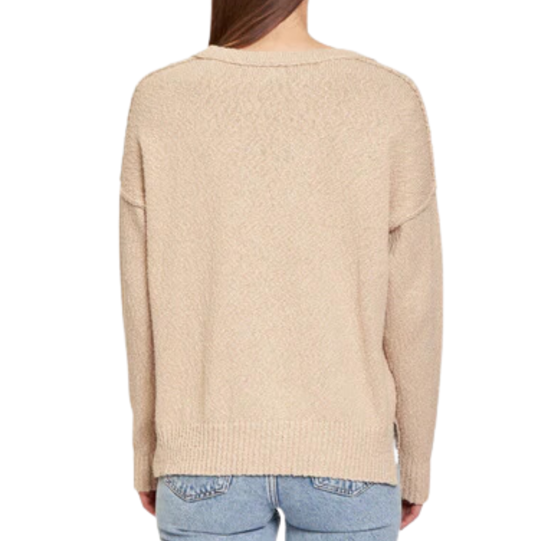 Oversize V w/ Reversed Seams in Sahara