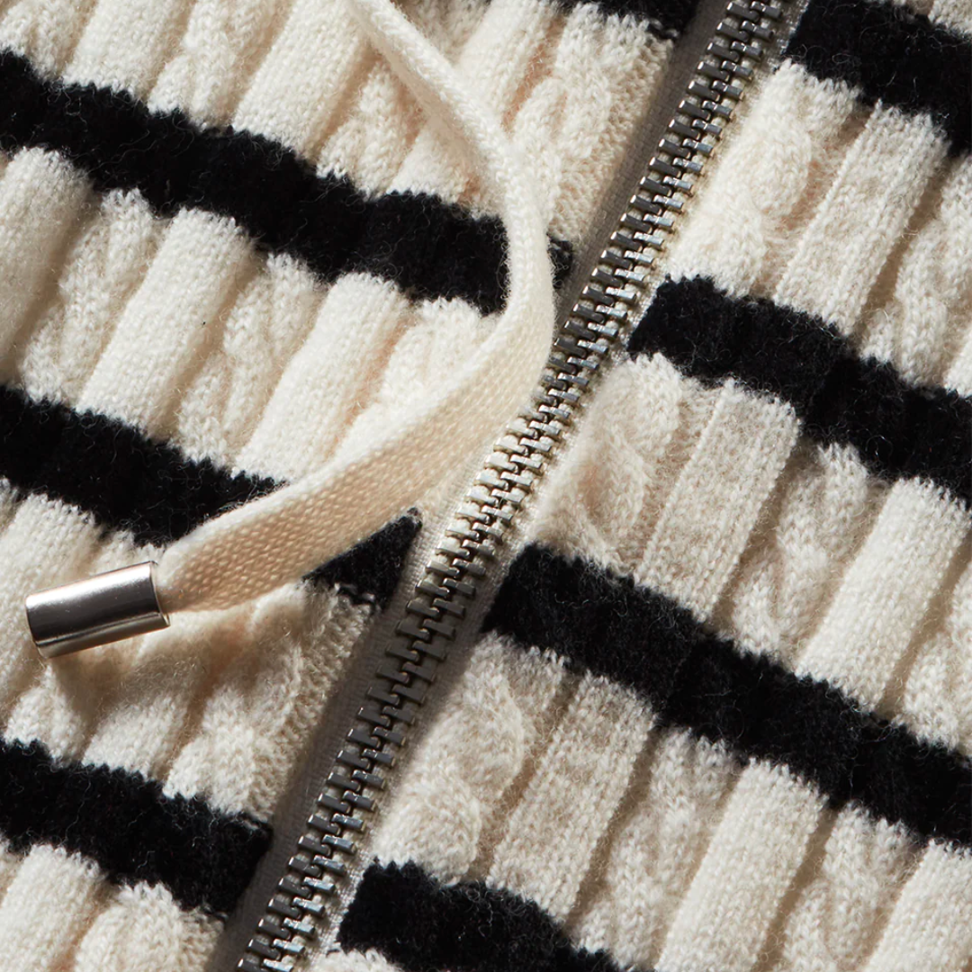 Bunny Cashmere Hoodie Dickey in Off White Black