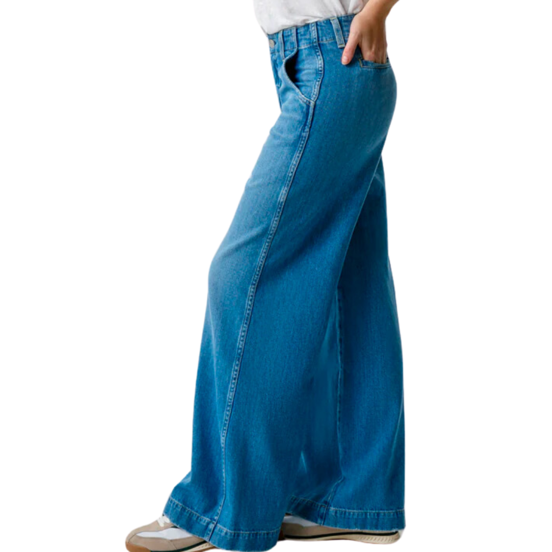 Edith Trouser in Amity