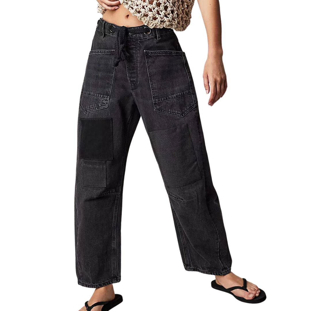 Moxie Pull-On Barrel Jeans in Night Hawk