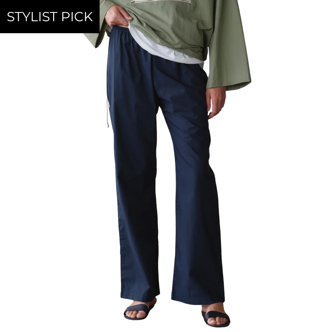 The Pop Simple Pant in Navy