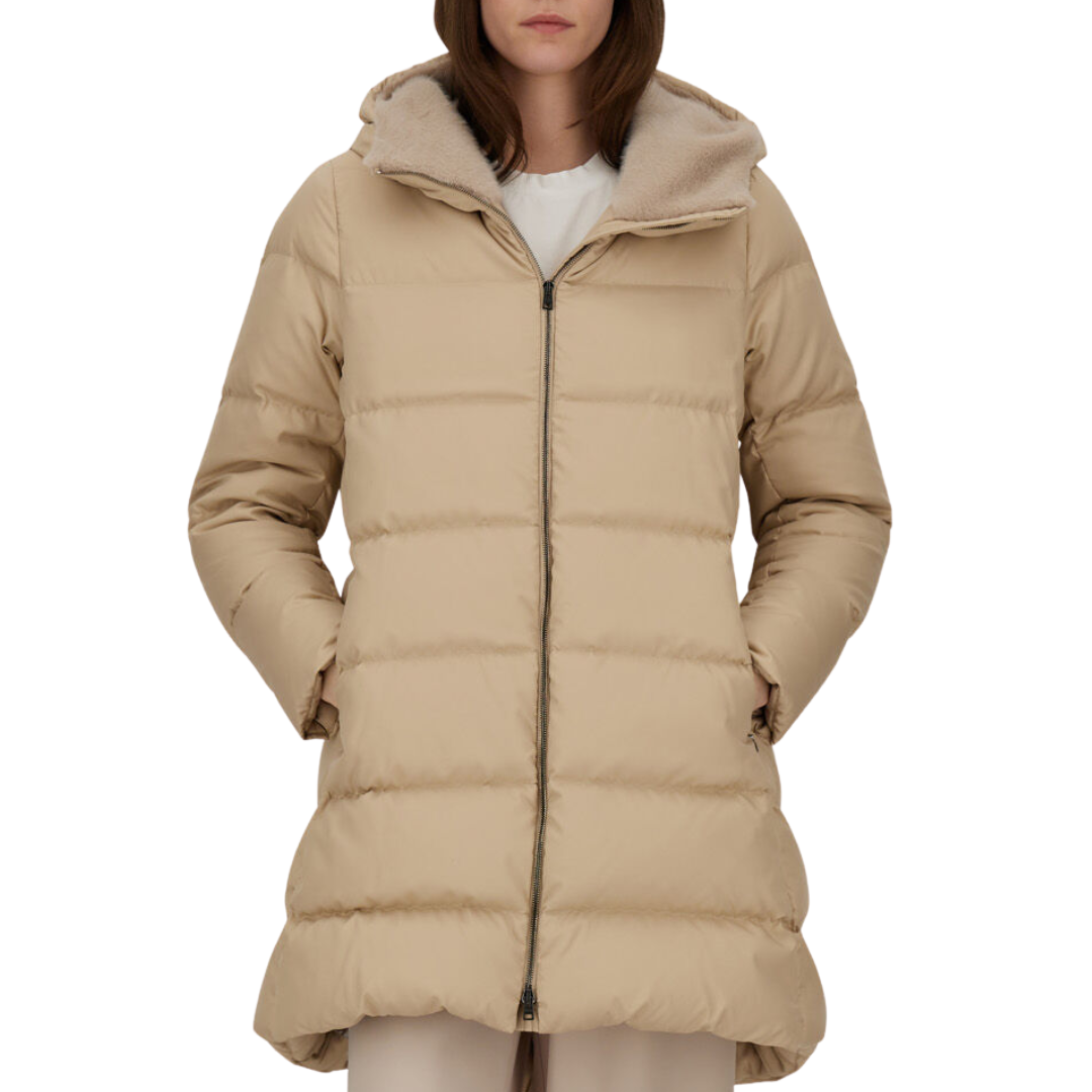 A-Shape Jacket in Arendelle Faux Fur in Light Beige