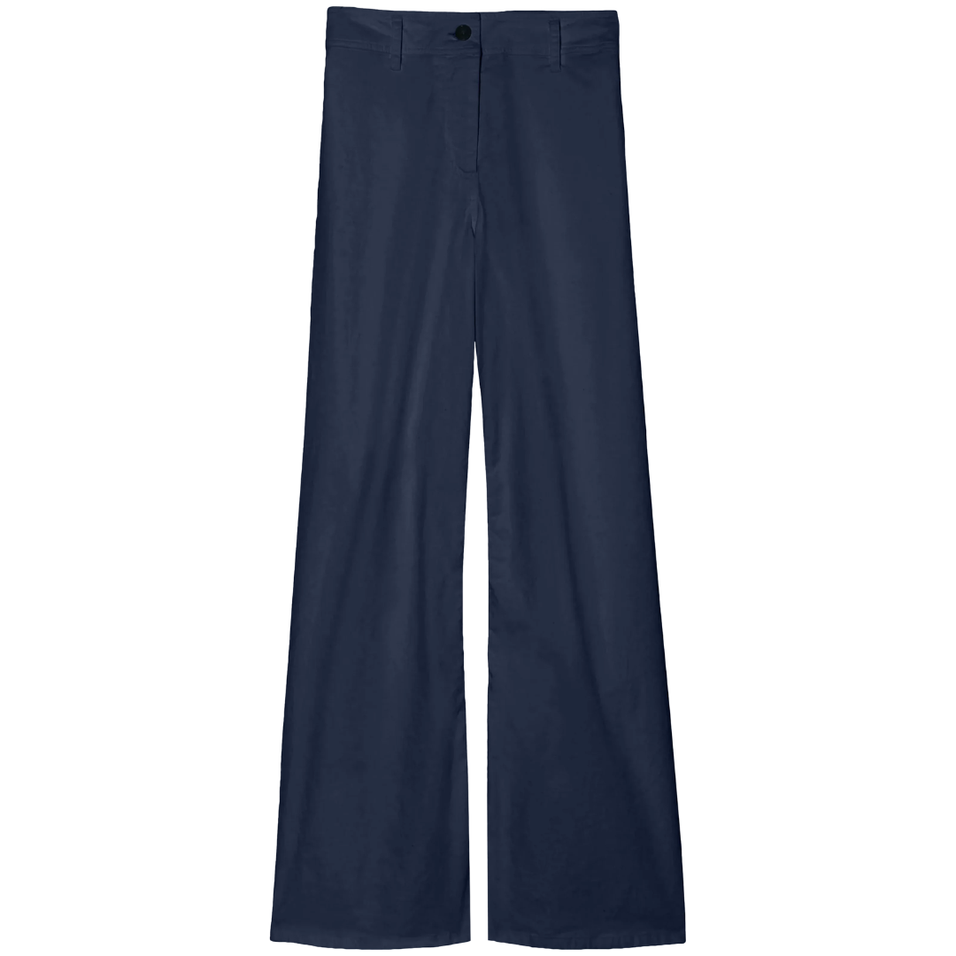 Megan Pant in Vintage Admiral Blue