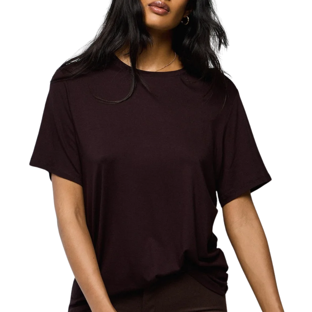 Soft Touch S/S Relaxed Crew in Aubergine