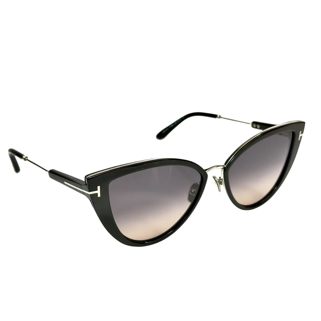 Anjelica Sunglasses in Black